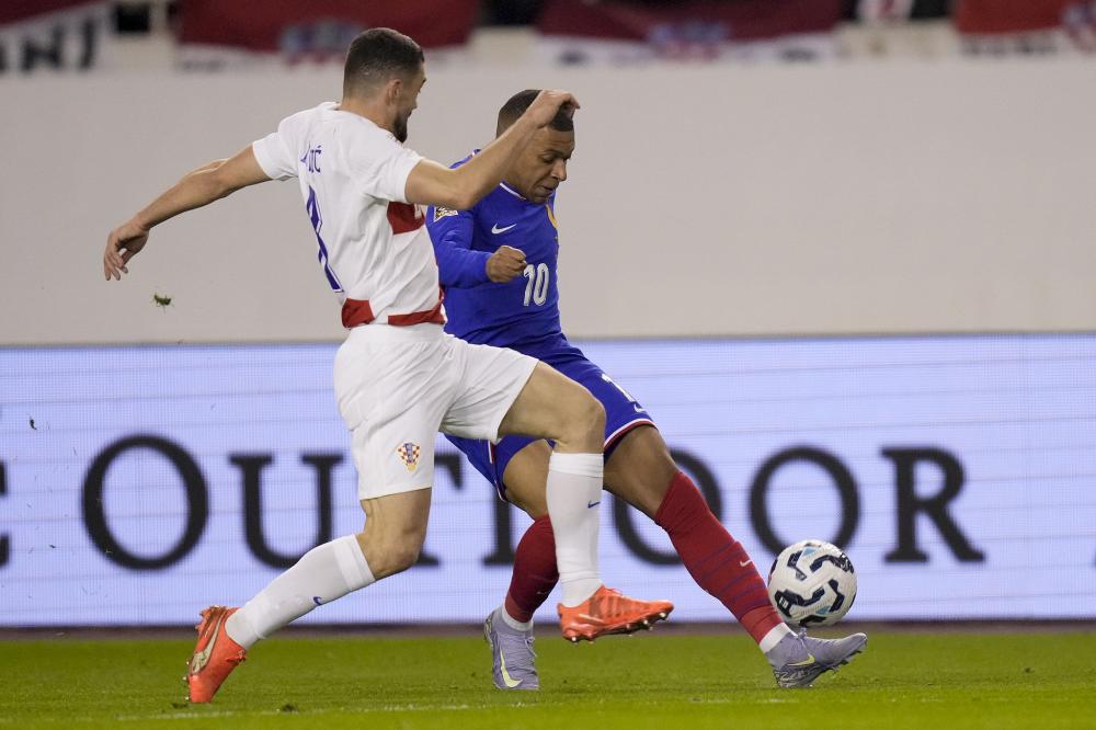 科尔：库明加明日出战成疑，梅尔顿将在客场之旅中迎来复出